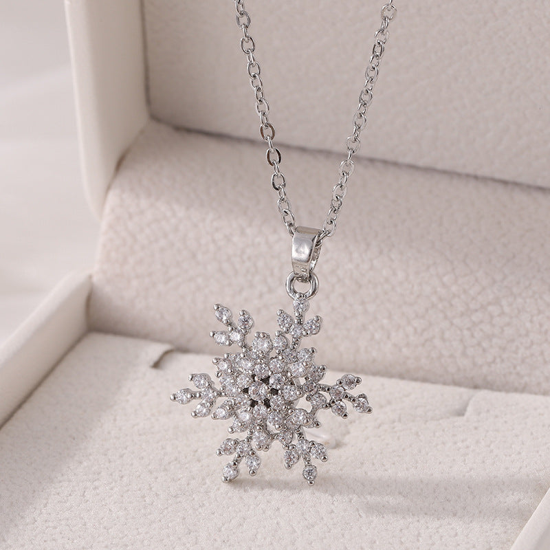 Snowflake necklace