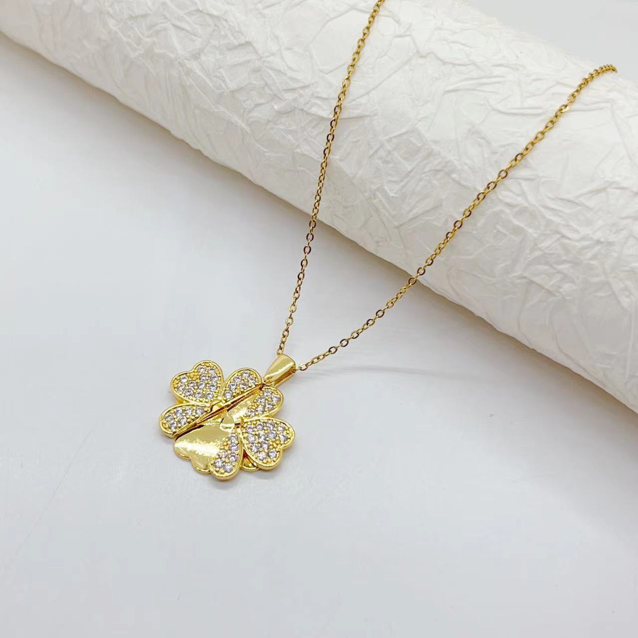 Sunflower necklace
